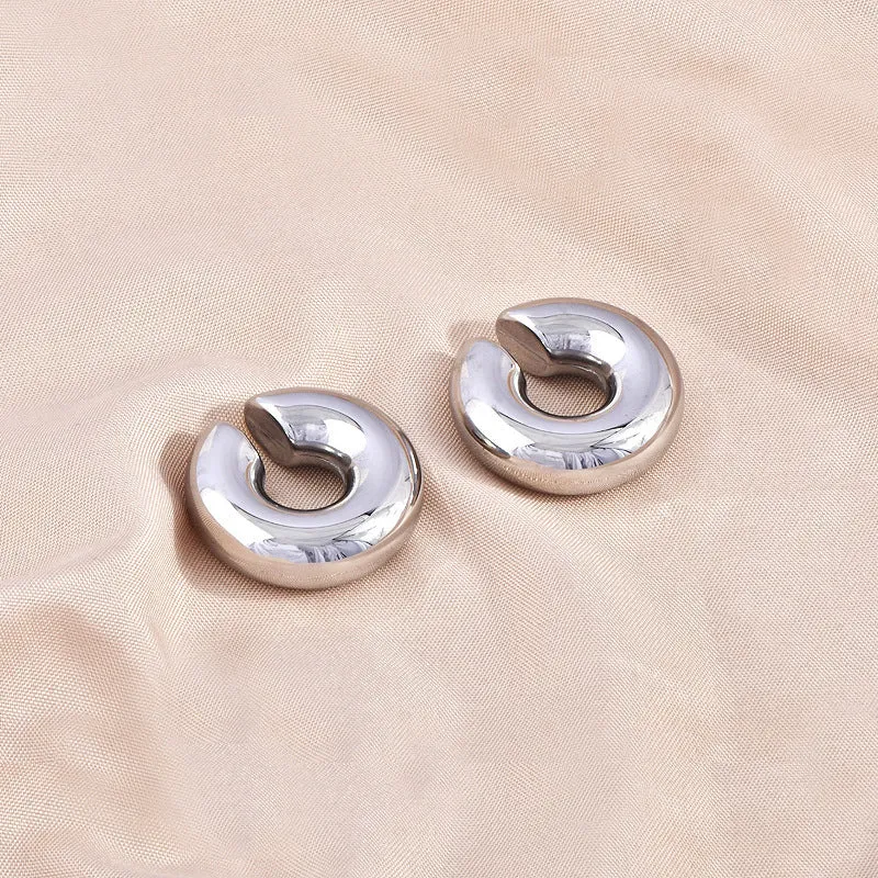 Bold Silver Chunky Hoop Earrings-jlt11776