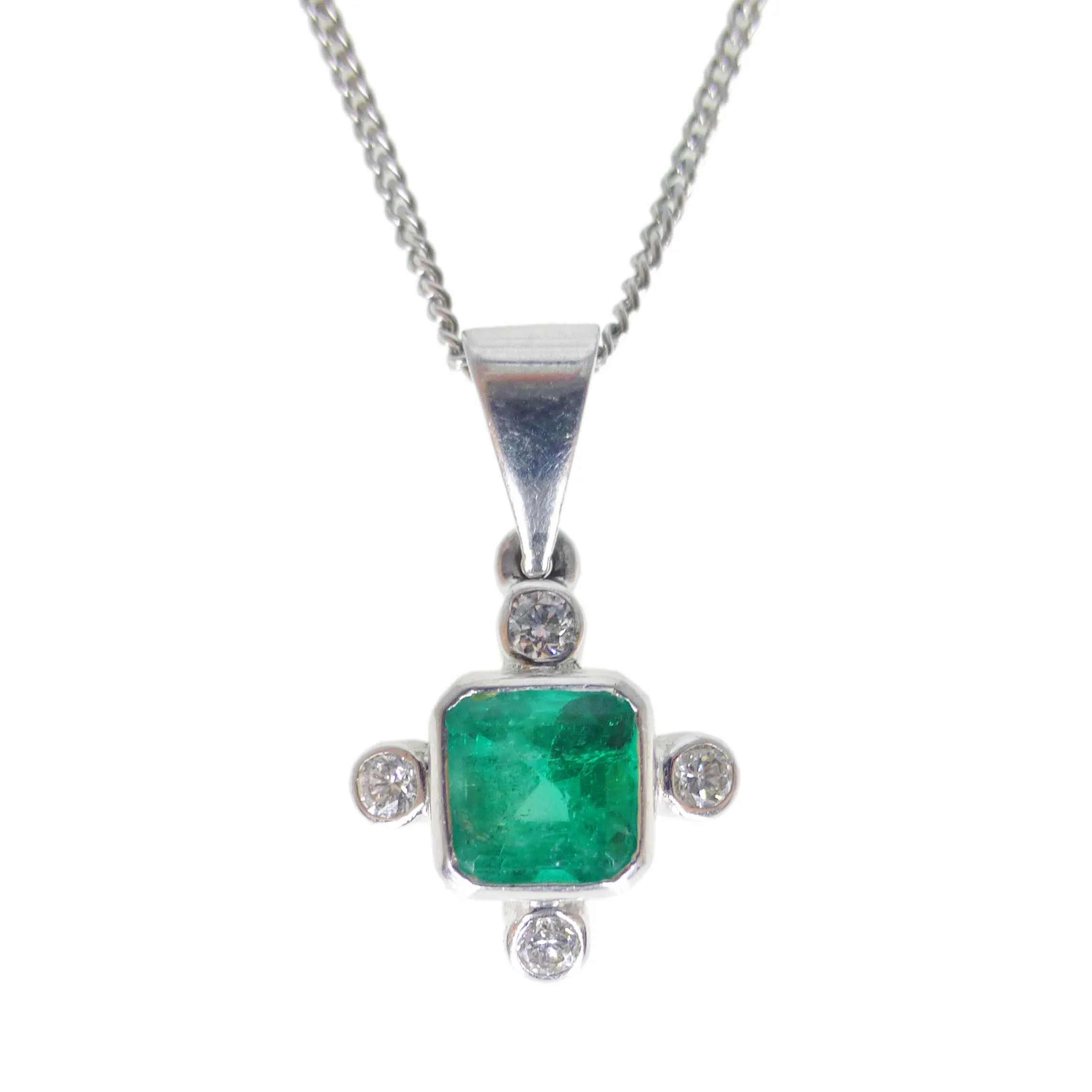 Contemporary 18ct White Gold Emerald & Diamond Pendant