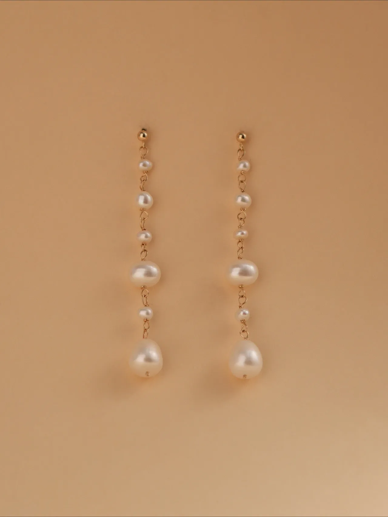 Flowing Bead Series Multi-Bead Long Chain Ear Studs