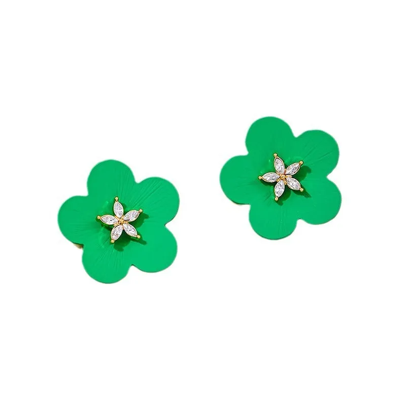 Glimmering Floral Stud Earrings for Stylish Ladies