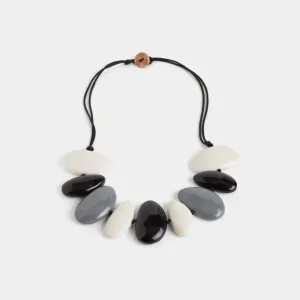 Jani Necklace - Black/White