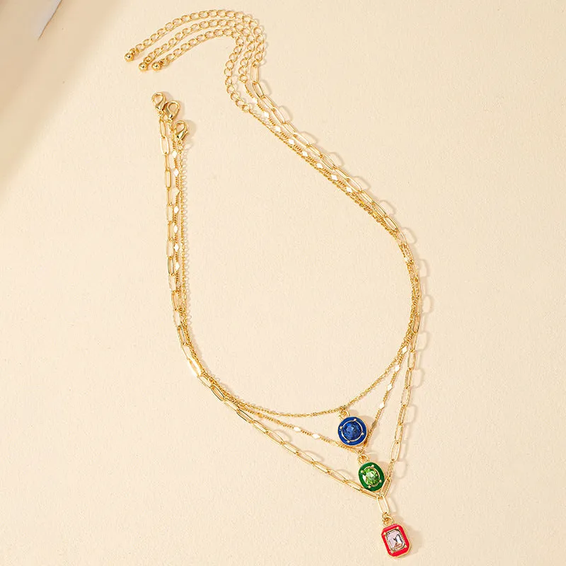 Luxurious Stacked Necklace with Unique Design and Stylish Collarbone Chain