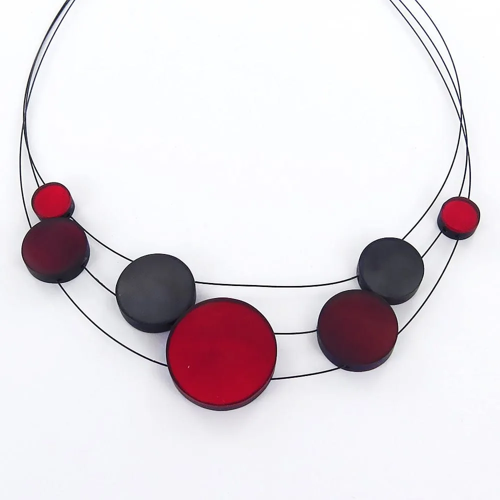 RED 3 STRAND DISK NECKLACE