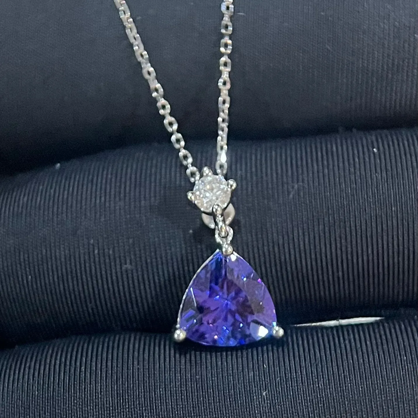 Tanzanite Diamond Necklace